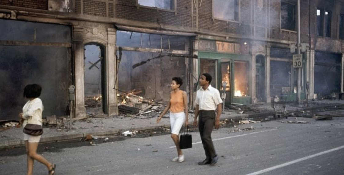 Stroll thru the apocalypse